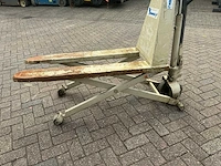Crown high hand hydraulische palletwagen - afbeelding 2 van  9