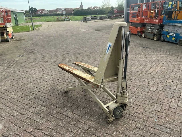 Crown high hand hydraulische palletwagen - afbeelding 3 van  9