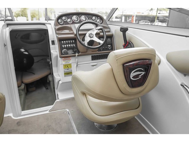 Crownline 266sc 2012 speedboot (mercruiser motor 349,3pk) - (trailer harbeck bt3500m 62-wsj-2) - afbeelding 5 van  41