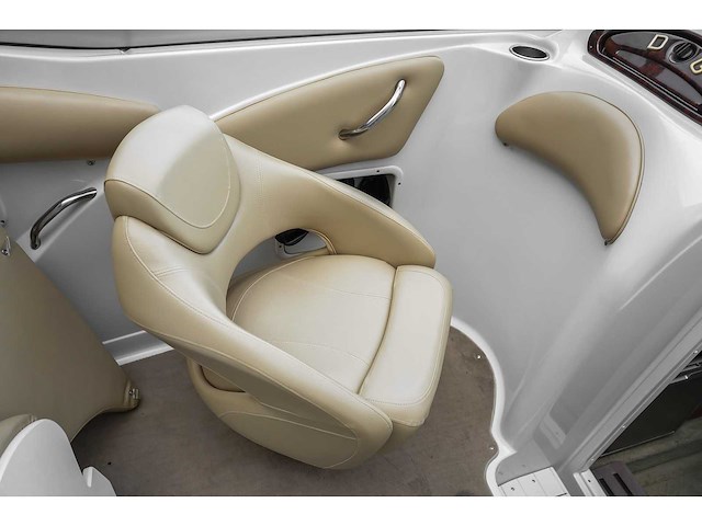 Crownline 266sc 2012 speedboot (mercruiser motor 349,3pk) - (trailer harbeck bt3500m 62-wsj-2) - afbeelding 6 van  41