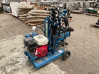 Cru hydro-jaw 1200 breek/aanmaak machine - afbeelding 1 van  6