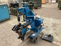 Cru hydro-jaw 1200 breek/aanmaak machine - afbeelding 4 van  6