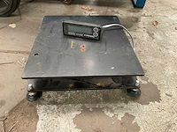 Cru hydro-jaw 1200 breek/aanmaak machine - afbeelding 6 van  6