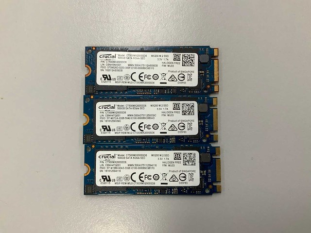 Crucial 500gb sata 6gb/s m.2 ssd ct500mx200ssd6 (3x) - afbeelding 1 van  2