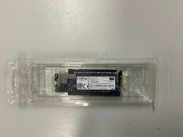 Crucial mx300 525gb m.2 ssd - afbeelding 1 van  2