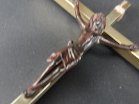 Crucifix met bronzen corpus - afbeelding 3 van  5