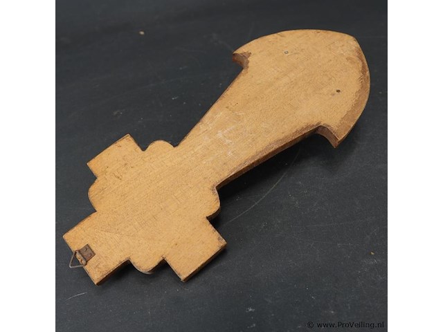 Crucifix met zilvertinnen corpus - afbeelding 5 van  5