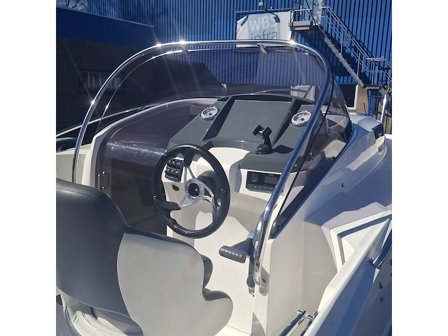 Cruiser, galia, 525, 2015, met buitenboordmotor evinrude | 115 pk - afbeelding 8 van  77