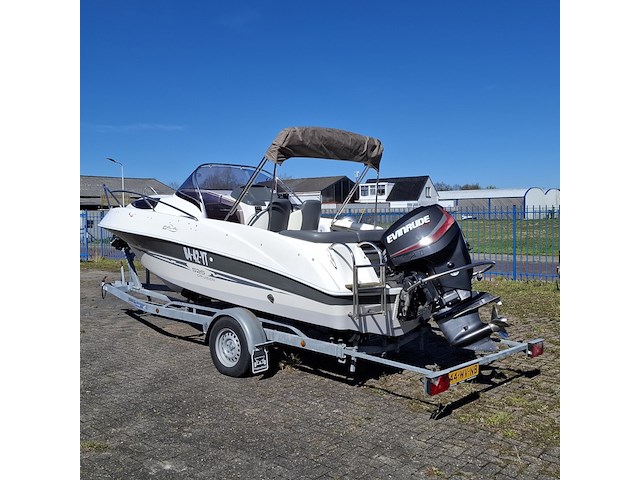 Cruiser, galia, 525, 2015, met buitenboordmotor evinrude | 115 pk - afbeelding 50 van  77
