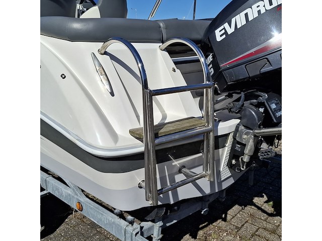 Cruiser, galia, 525, 2015, met buitenboordmotor evinrude | 115 pk - afbeelding 51 van  77