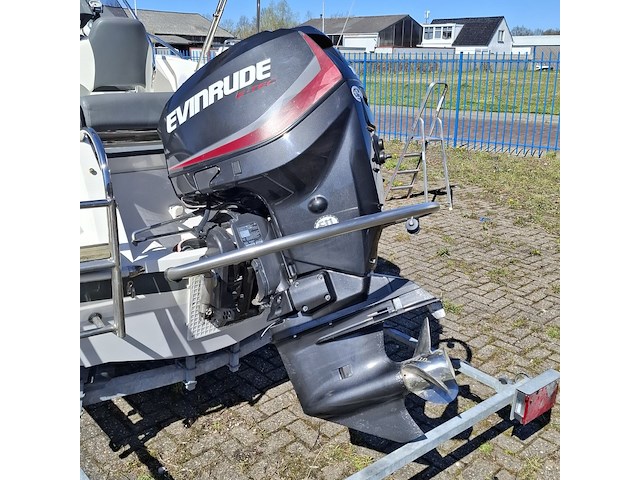 Cruiser, galia, 525, 2015, met buitenboordmotor evinrude | 115 pk - afbeelding 55 van  77
