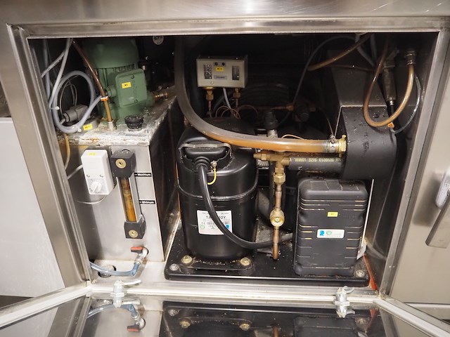 Cryovac - afbeelding 20 van  31