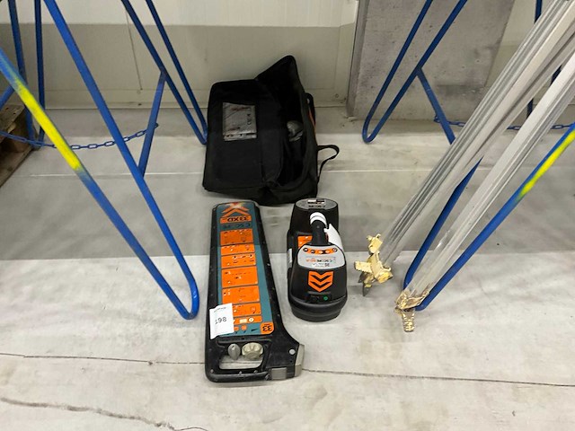 C.scope 33xd/sg-a kabeldector + signaal generator - afbeelding 2 van  7