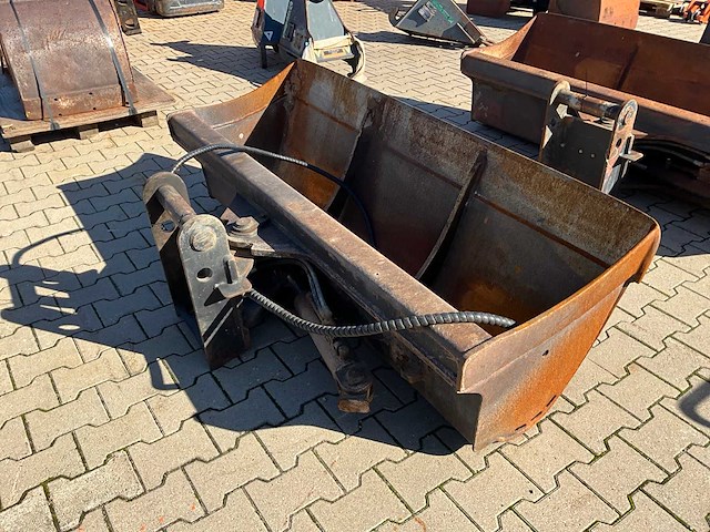Cseri / yanmar gh1800 kantelbak - afbeelding 3 van  7