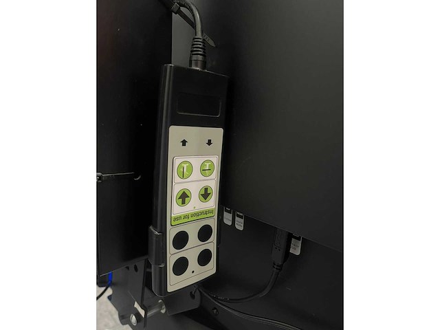 Ctouch - 60" interactieve touchscreen met kantelbare lift - afbeelding 2 van  29