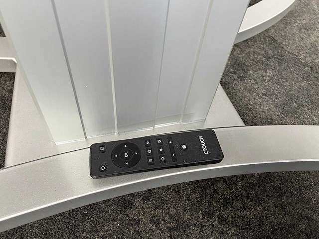 Ctouch - 65" touchscreen met verrijdbare kantelbare lift - afbeelding 16 van  17