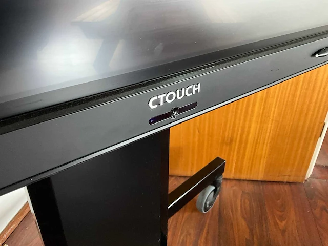 Ctouch - cls-65uhd - presentatie touchscreen 65" - afbeelding 5 van  6