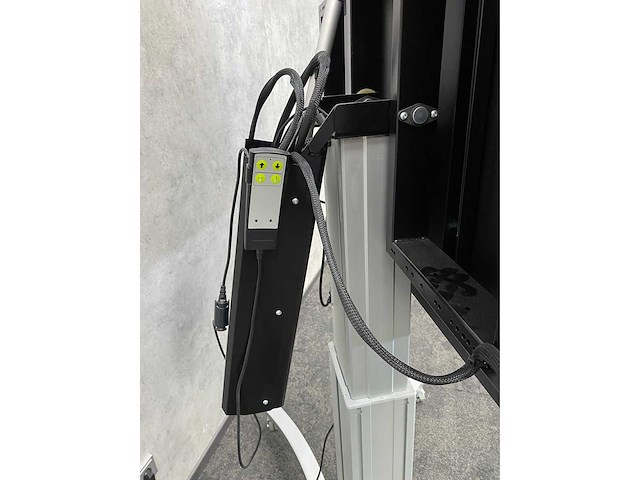 Ctouch clap-65uhda5 - 65" uhd 4k touchscreen met verrijdbare lift - afbeelding 19 van  19