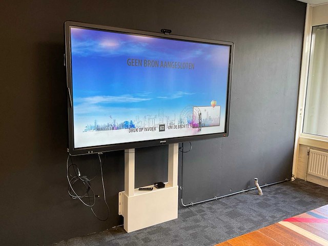 Ctouch cls-75uhd 75” 4k touchscreen op elektrische lift - afbeelding 1 van  7