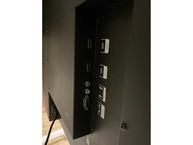 Ctouch ct84led40bos10p 84” uhd touchscreen op elektrische lift - afbeelding 7 van  17
