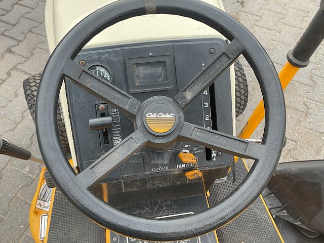 Cub cadet - 1015 - zitmaaier - afbeelding 6 van  9