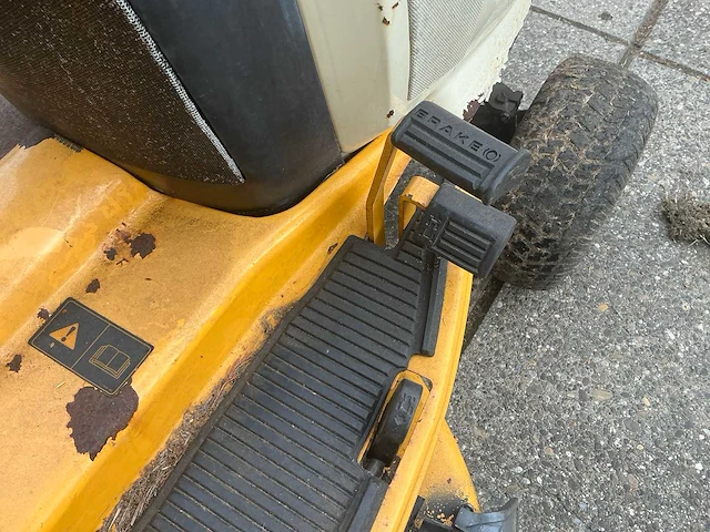 Cub cadet ags 2130 zitmaaier - afbeelding 2 van  14