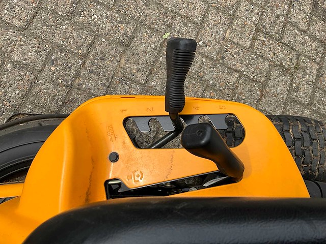 Cub cadet cc 114 td zitmaaier - afbeelding 2 van  15
