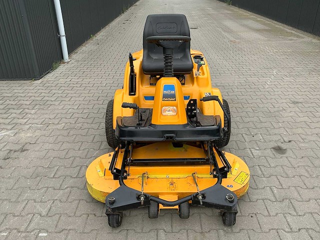 Cub cadet fmz 48 zero turn zitmaaier - afbeelding 16 van  18