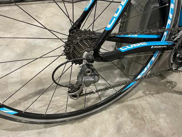 Cube - streamer - racefiets - afbeelding 10 van  10