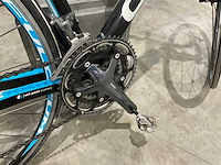 Cube - streamer - racefiets - afbeelding 8 van  10