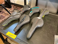 Cube fietszadel (6x) - afbeelding 1 van  4