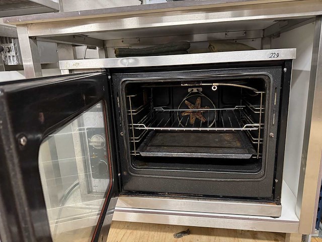 Culion - bakkerijoven - afbeelding 2 van  2