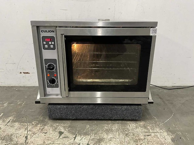 Culion - heteluchtoven met wandschap - afbeelding 3 van  8