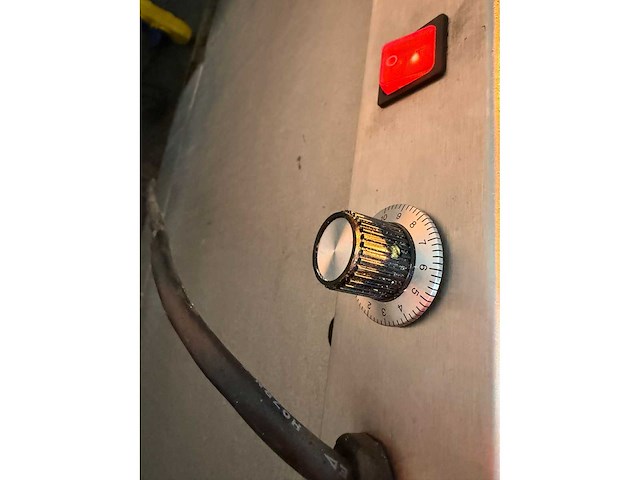 Culion warmteplaat met warmtelamp - afbeelding 3 van  4