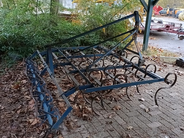 Cultivator - afbeelding 3 van  3