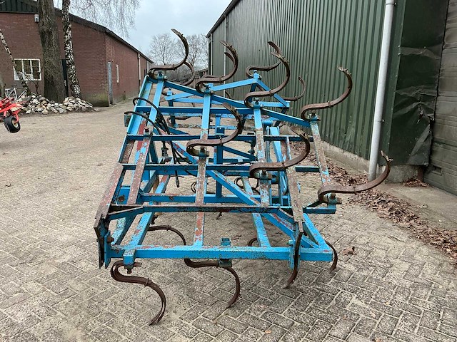 Cultivator - afbeelding 10 van  16