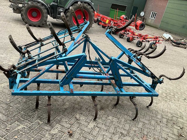 Cultivator - afbeelding 12 van  16