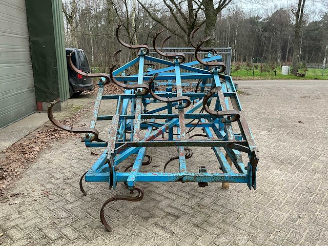 Cultivator - afbeelding 14 van  16
