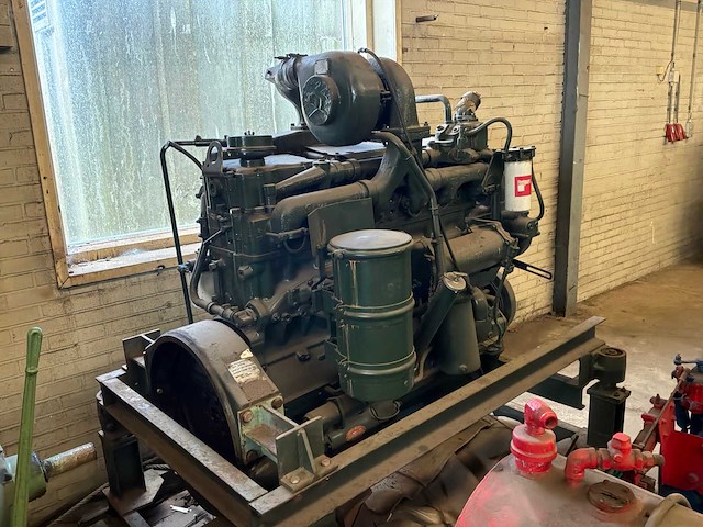 Cummings dieselmotor - afbeelding 4 van  6