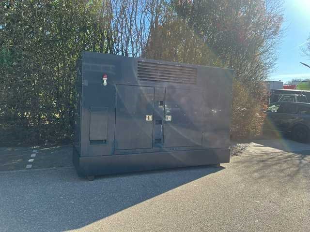 Cummins - 300 - generator 300 kva aggregaat cummins - afbeelding 5 van  9