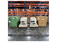 Cummins qsc8.3 600 hp zeus joystick controlled dual engine kit - afbeelding 5 van  11