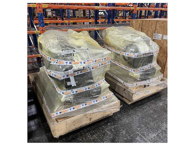 Cummins qsc8.3 600 hp zeus joystick controlled dual engine kit - afbeelding 6 van  11