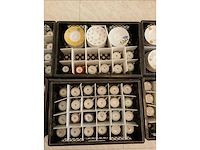 Cup and saucer handpainted (98x) - afbeelding 4 van  6