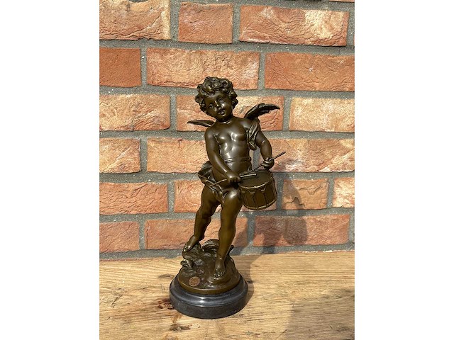 Cupido sculptuur 32 cm hoog - afbeelding 2 van  2