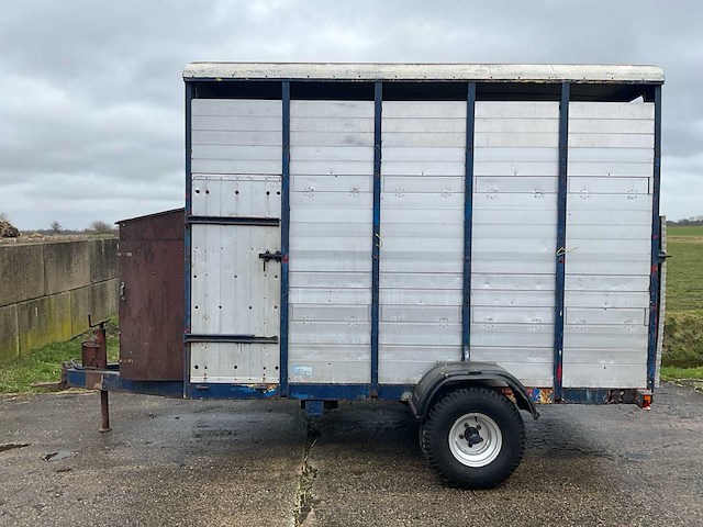 Cuppers veeaanhangwagen - afbeelding 8 van  9