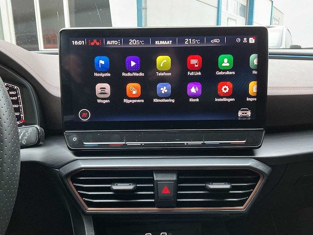 Cupra - formentor vz5 - 2.5 tfsi carbon editie - car - 2023 - afbeelding 10 van  32