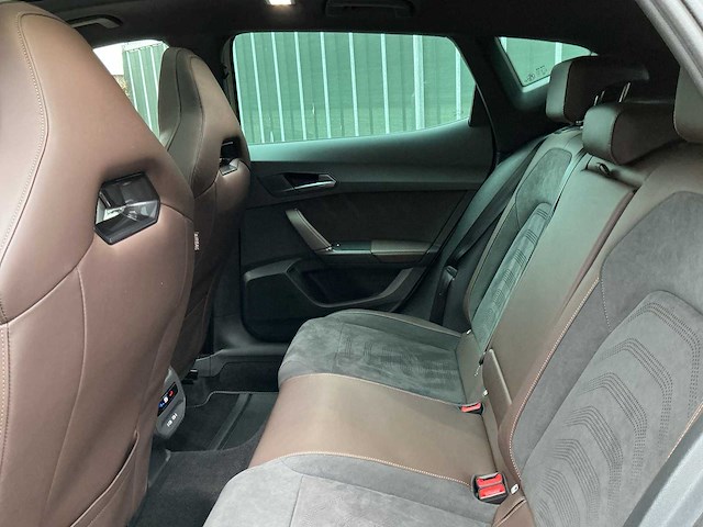 Cupra - formentor vz5 - 2.5 tfsi carbon editie - car - 2023 - afbeelding 19 van  32