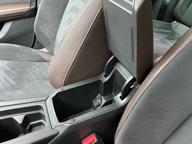 Cupra - formentor vz5 - 2.5 tfsi carbon editie - car - 2023 - afbeelding 20 van  32