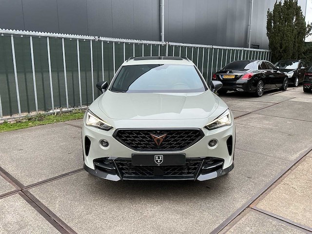 Cupra - formentor vz5 - 2.5 tfsi carbon editie - car - 2023 - afbeelding 2 van  20