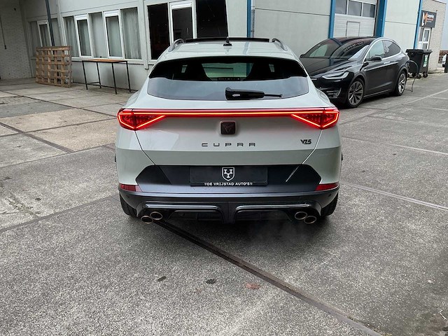Cupra - formentor vz5 - 2.5 tfsi carbon editie - car - 2023 - afbeelding 17 van  21